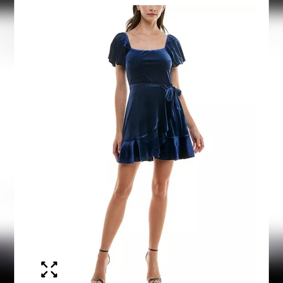 Trixxi Dresses & Skirts - Trixxi Juniors' Puff-Sleeve Faux-Wrap Velvet Dress Sz L Women Blue Holiday